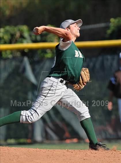 Thumbnail 1 in Brea Olinda @ Canyon photogallery.