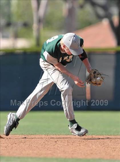 Thumbnail 1 in Brea Olinda @ Canyon photogallery.