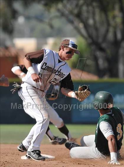 Thumbnail 1 in Brea Olinda @ Canyon photogallery.