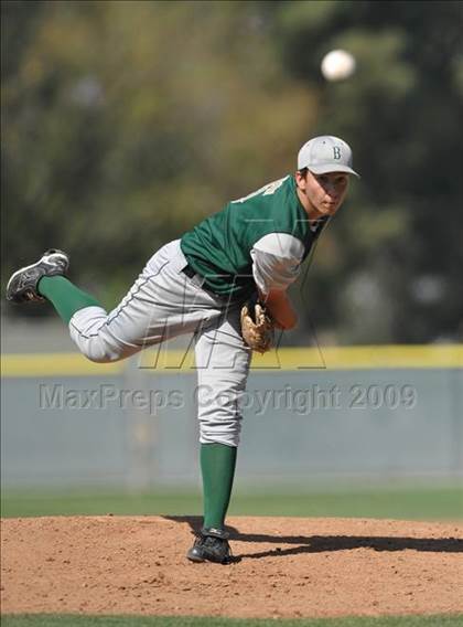 Thumbnail 2 in Brea Olinda @ Canyon photogallery.