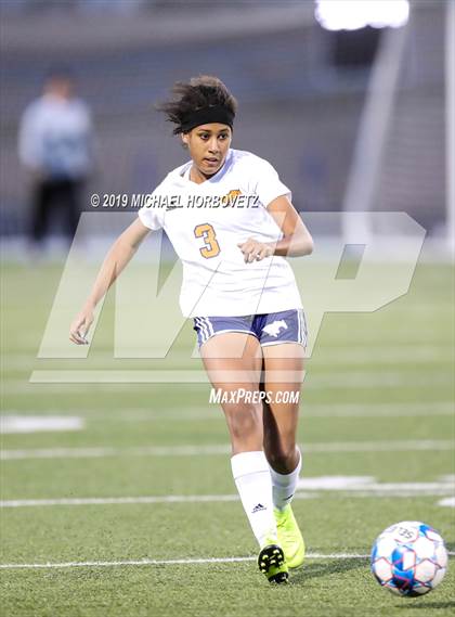 Thumbnail 1 in Plano West vs Sachse (UIL 6A Bi-District Playoff) photogallery.
