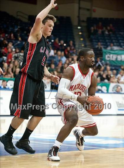 Thumbnail 2 in La Jolla vs Mount Miguel (CIF SDS D3 Final) photogallery.