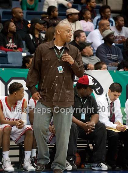 Thumbnail 3 in La Jolla vs Mount Miguel (CIF SDS D3 Final) photogallery.