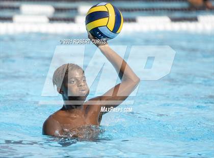 Thumbnail 2 in Burroughs @ Crespi photogallery.