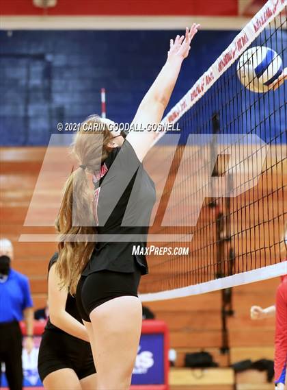 Thumbnail 1 in New Bern @ West Carteret photogallery.