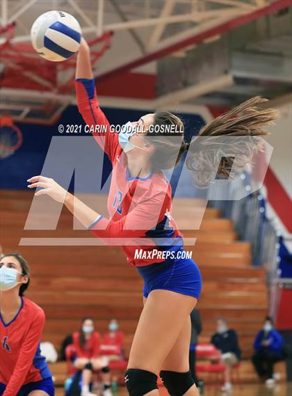 Thumbnail 2 in New Bern @ West Carteret photogallery.