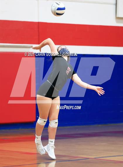 Thumbnail 2 in New Bern @ West Carteret photogallery.