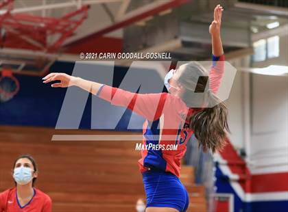 Thumbnail 3 in New Bern @ West Carteret photogallery.