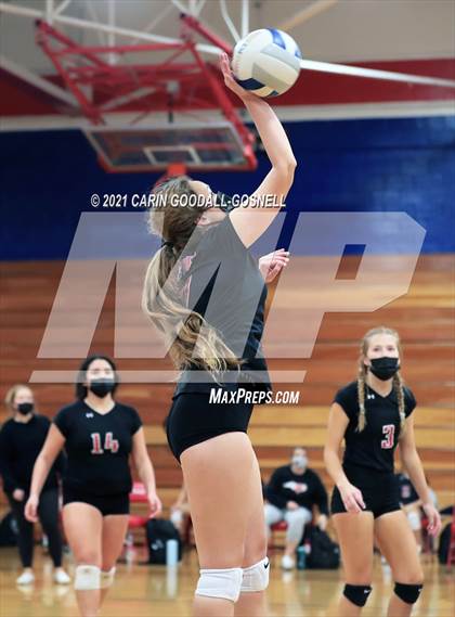 Thumbnail 3 in New Bern @ West Carteret photogallery.