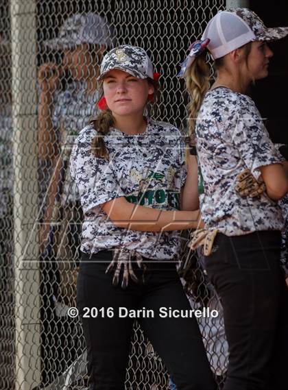 Thumbnail 1 in Mesquite vs. Skyline (Blackhawk Tournament) photogallery.
