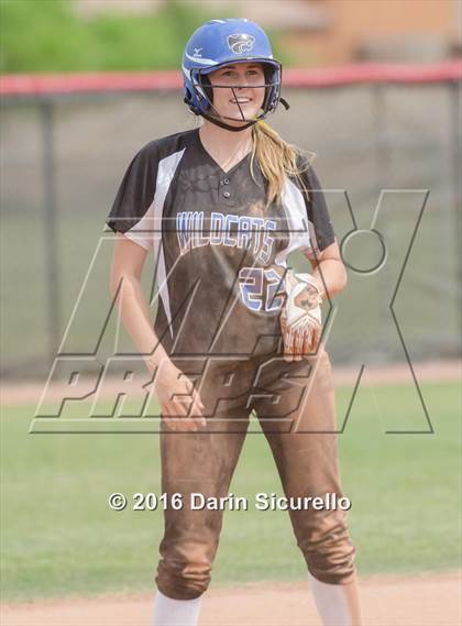 Thumbnail 2 in Mesquite vs. Skyline (Blackhawk Tournament) photogallery.