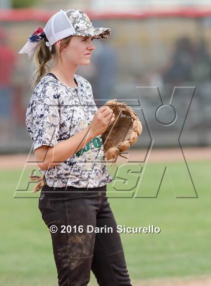 Thumbnail 1 in Mesquite vs. Skyline (Blackhawk Tournament) photogallery.