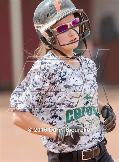 Thumbnail 1 in Mesquite vs. Skyline (Blackhawk Tournament) photogallery.