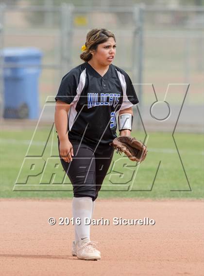 Thumbnail 2 in Mesquite vs. Skyline (Blackhawk Tournament) photogallery.