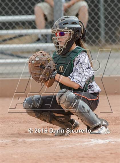 Thumbnail 3 in Mesquite vs. Skyline (Blackhawk Tournament) photogallery.