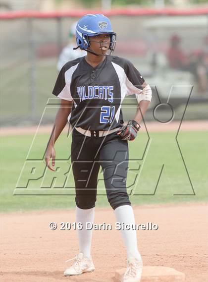 Thumbnail 1 in Mesquite vs. Skyline (Blackhawk Tournament) photogallery.