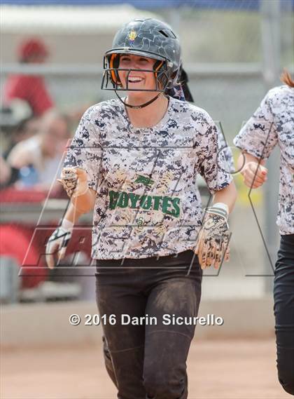 Thumbnail 3 in Mesquite vs. Skyline (Blackhawk Tournament) photogallery.