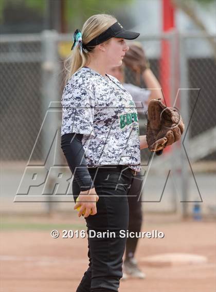 Thumbnail 2 in Mesquite vs. Skyline (Blackhawk Tournament) photogallery.
