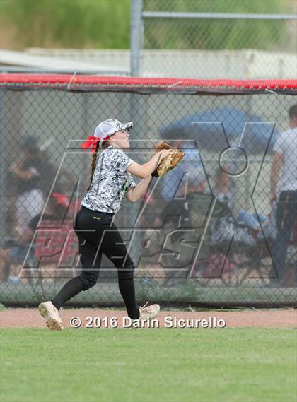 Thumbnail 3 in Mesquite vs. Skyline (Blackhawk Tournament) photogallery.