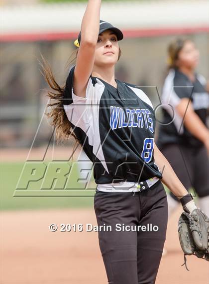 Thumbnail 1 in Mesquite vs. Skyline (Blackhawk Tournament) photogallery.
