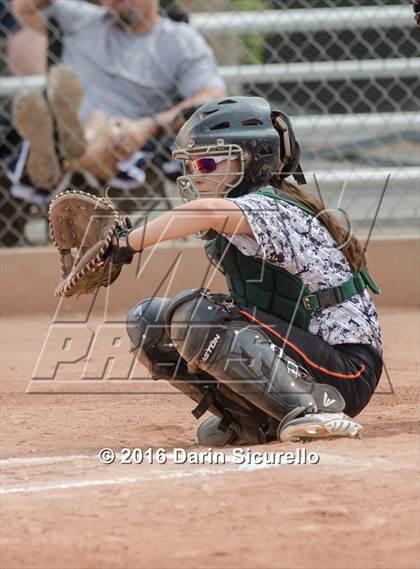 Thumbnail 2 in Mesquite vs. Skyline (Blackhawk Tournament) photogallery.