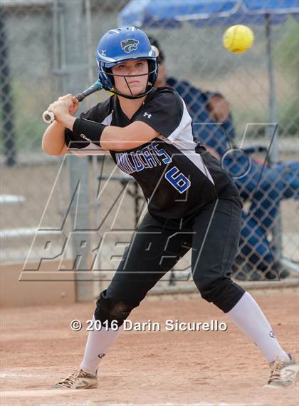 Thumbnail 3 in Mesquite vs. Skyline (Blackhawk Tournament) photogallery.