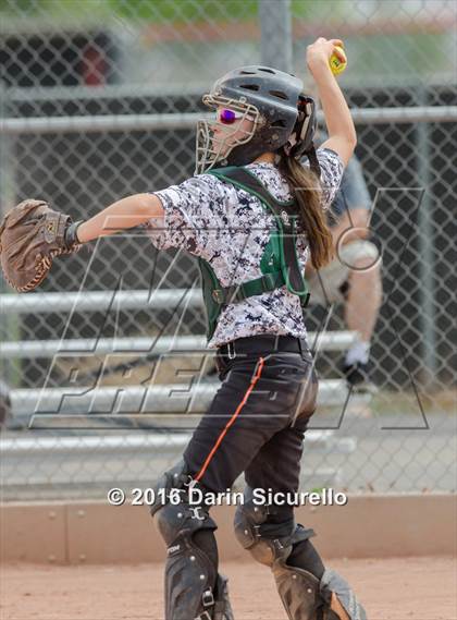 Thumbnail 1 in Mesquite vs. Skyline (Blackhawk Tournament) photogallery.