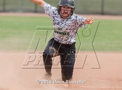 Thumbnail 2 in Mesquite vs. Skyline (Blackhawk Tournament) photogallery.