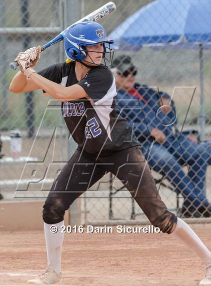 Thumbnail 2 in Mesquite vs. Skyline (Blackhawk Tournament) photogallery.