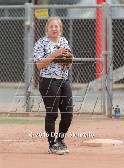 Thumbnail 2 in Mesquite vs. Skyline (Blackhawk Tournament) photogallery.