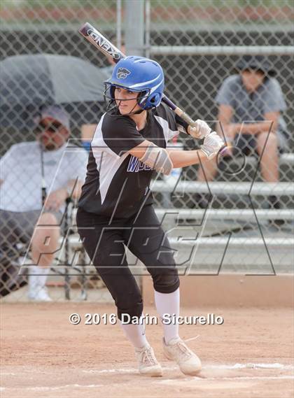 Thumbnail 3 in Mesquite vs. Skyline (Blackhawk Tournament) photogallery.