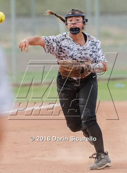 Thumbnail 2 in Mesquite vs. Skyline (Blackhawk Tournament) photogallery.