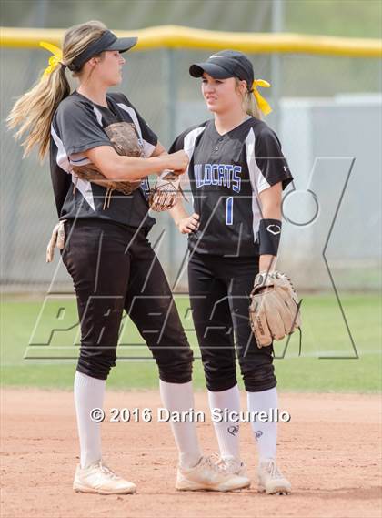 Thumbnail 2 in Mesquite vs. Skyline (Blackhawk Tournament) photogallery.