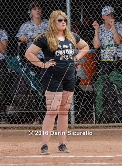Thumbnail 3 in Mesquite vs. Skyline (Blackhawk Tournament) photogallery.