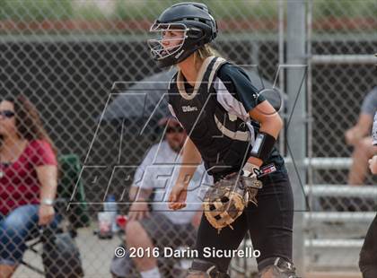 Thumbnail 2 in Mesquite vs. Skyline (Blackhawk Tournament) photogallery.