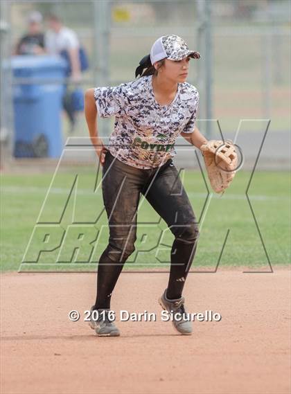 Thumbnail 1 in Mesquite vs. Skyline (Blackhawk Tournament) photogallery.