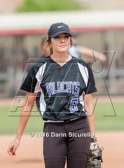 Thumbnail 3 in Mesquite vs. Skyline (Blackhawk Tournament) photogallery.