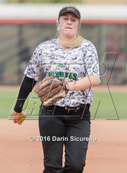 Thumbnail 1 in Mesquite vs. Skyline (Blackhawk Tournament) photogallery.