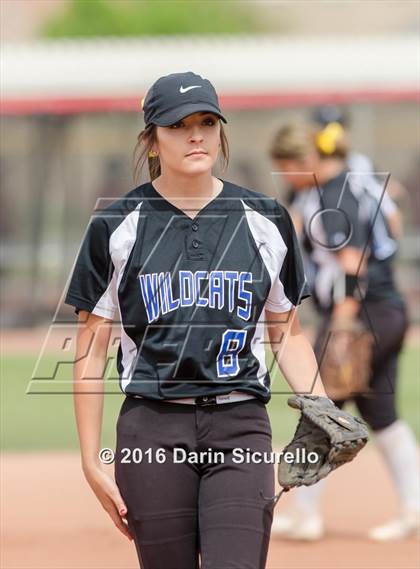 Thumbnail 2 in Mesquite vs. Skyline (Blackhawk Tournament) photogallery.