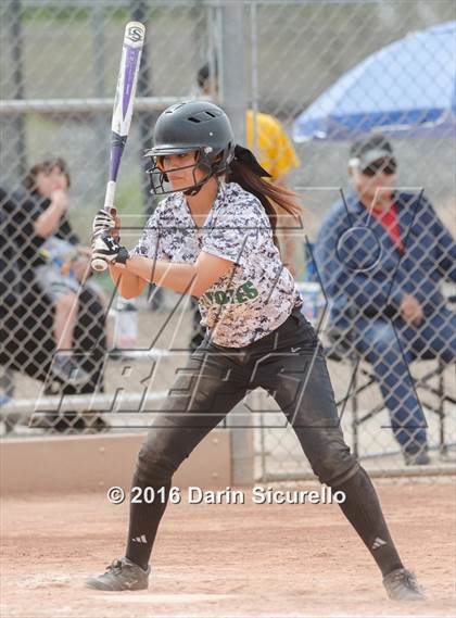Thumbnail 2 in Mesquite vs. Skyline (Blackhawk Tournament) photogallery.