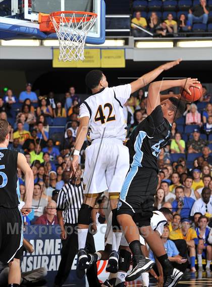 Thumbnail 2 in JW North vs. Villa Park (CIF SS DIV 2AA Final) photogallery.