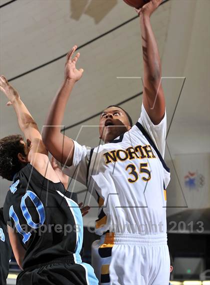Thumbnail 1 in JW North vs. Villa Park (CIF SS DIV 2AA Final) photogallery.