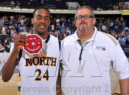 Thumbnail 1 in JW North vs. Villa Park (CIF SS DIV 2AA Final) photogallery.