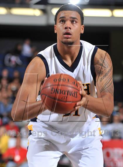 Thumbnail 2 in JW North vs. Villa Park (CIF SS DIV 2AA Final) photogallery.