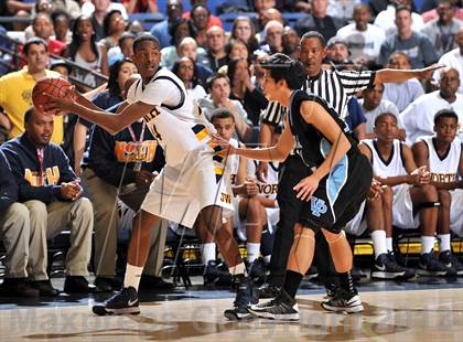 Thumbnail 3 in JW North vs. Villa Park (CIF SS DIV 2AA Final) photogallery.