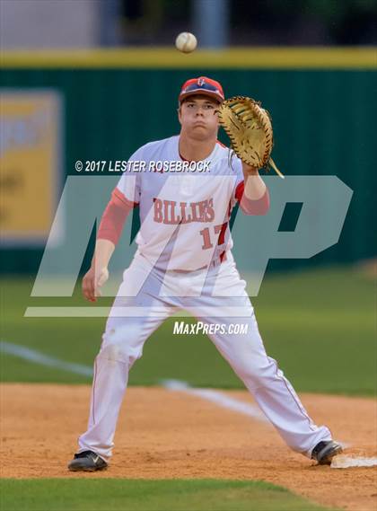 Thumbnail 3 in Sealy vs. Fredericksburg (UIL 4A Area Playoffs) photogallery.