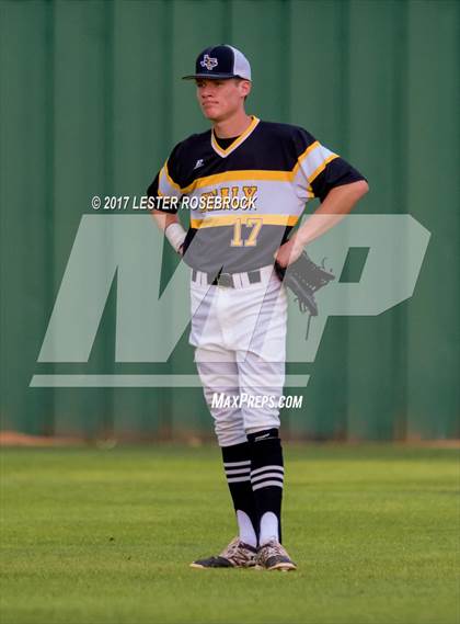 Thumbnail 2 in Sealy vs. Fredericksburg (UIL 4A Area Playoffs) photogallery.