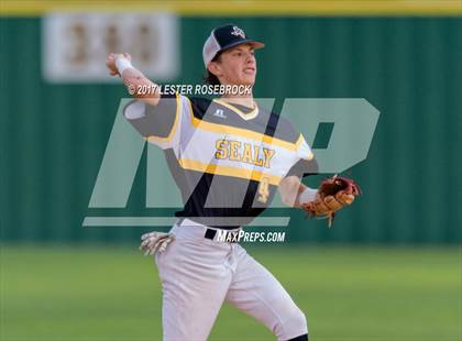 Thumbnail 2 in Sealy vs. Fredericksburg (UIL 4A Area Playoffs) photogallery.