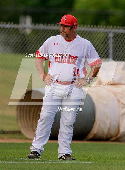 Thumbnail 2 in Sealy vs. Fredericksburg (UIL 4A Area Playoffs) photogallery.