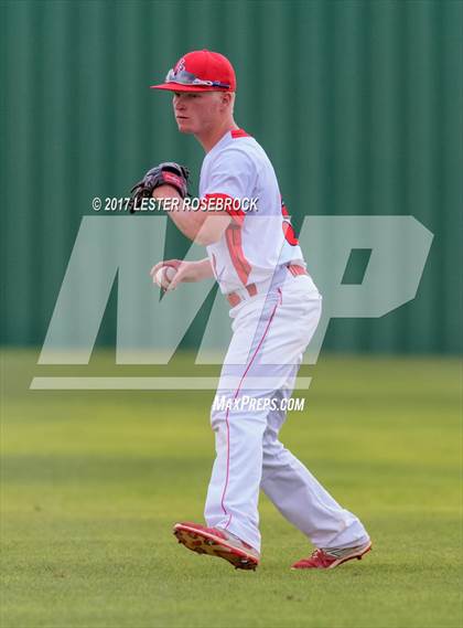 Thumbnail 3 in Sealy vs. Fredericksburg (UIL 4A Area Playoffs) photogallery.